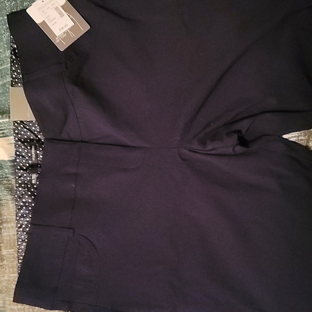 Brand new Maurices smart skinny slacks black